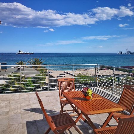 Appartamento Deluxe Con Terrazza Sul Mare Savona Luaran gambar